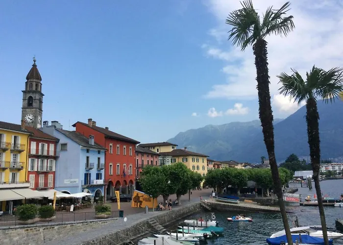 By Fewotessin Ascona